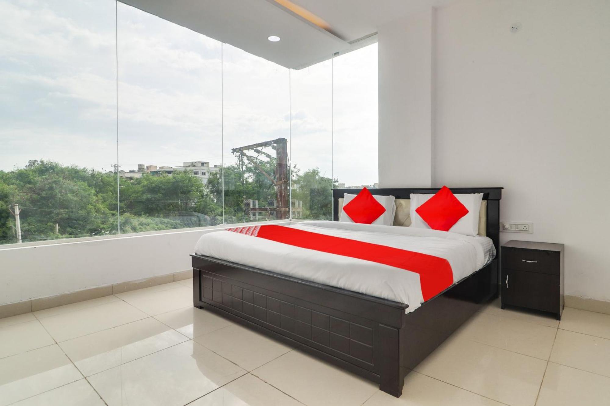 Collection O Sky City Haidar Sahibguda Exterior foto